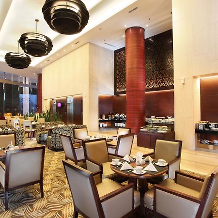 Swiss-Belinn Ska Pekanbaru Exterior photo