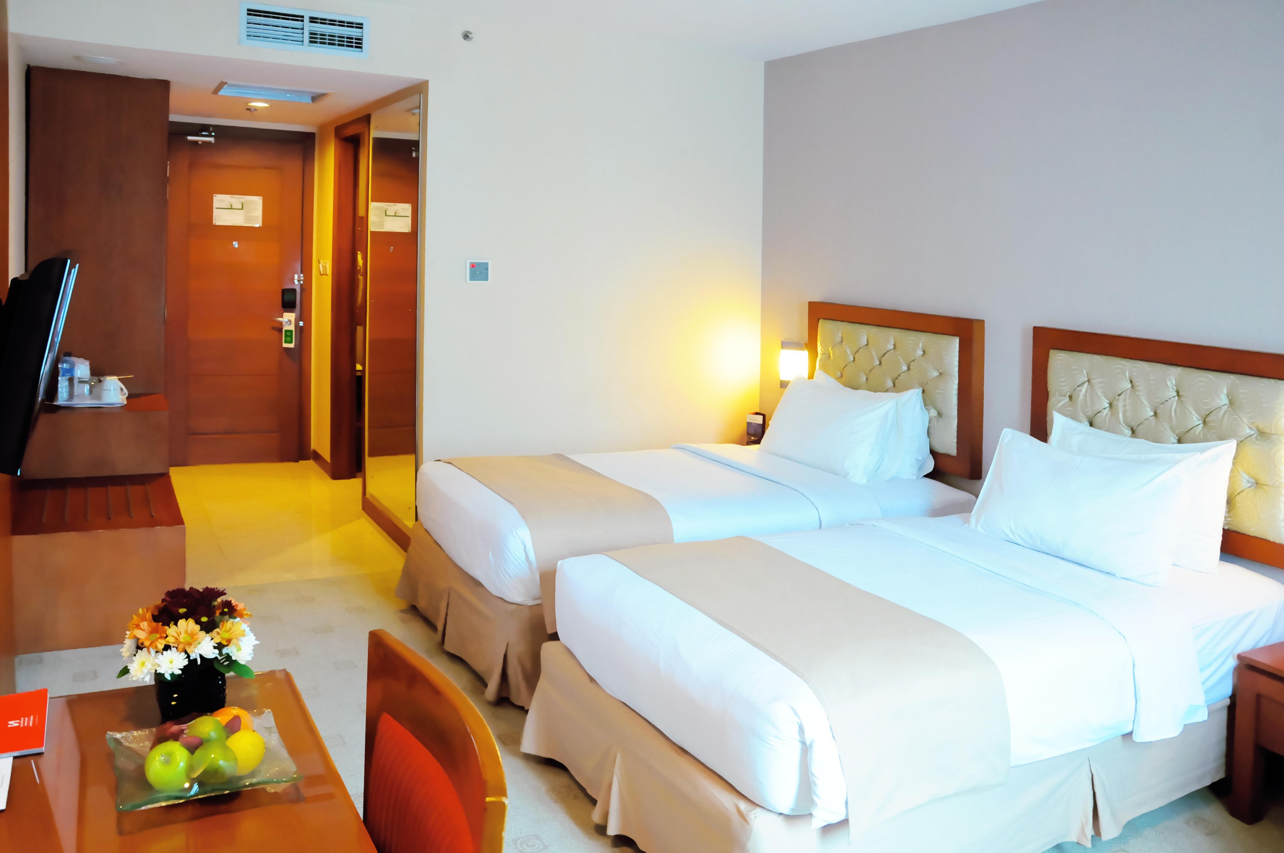 Swiss-Belinn Ska Pekanbaru Exterior photo