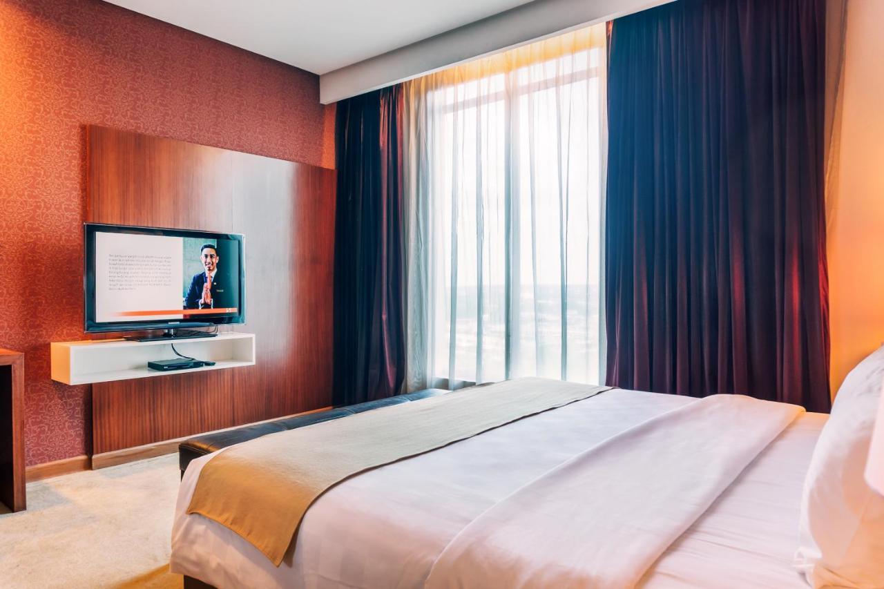 Swiss-Belinn Ska Pekanbaru Exterior photo
