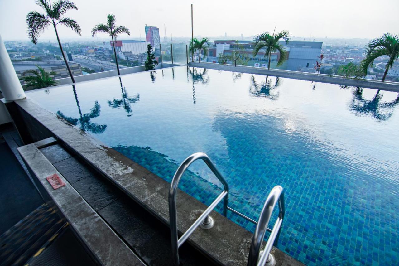 Swiss-Belinn Ska Pekanbaru Exterior photo