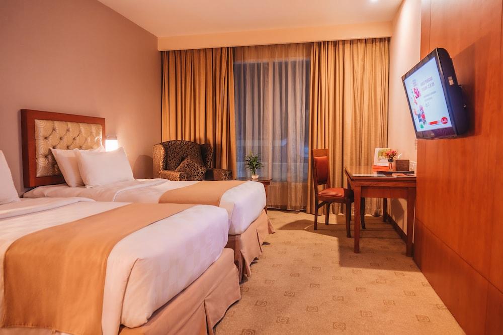 Swiss-Belinn Ska Pekanbaru Exterior photo